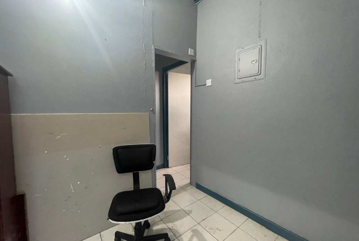 Ninth image of 103-9 Leinster Road in Kingston 5, St. Andrew, Jamaica - property is For Rent