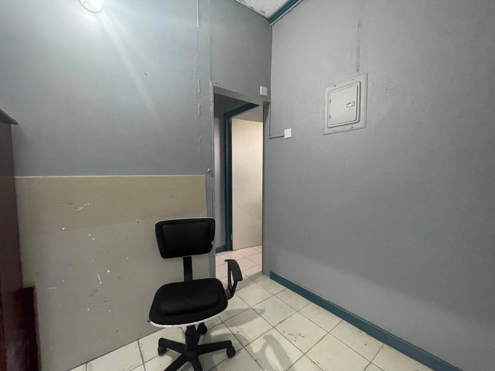 Ninth image of 103-9 Leinster Road in Kingston 5, St. Andrew, Jamaica - property is For Rent