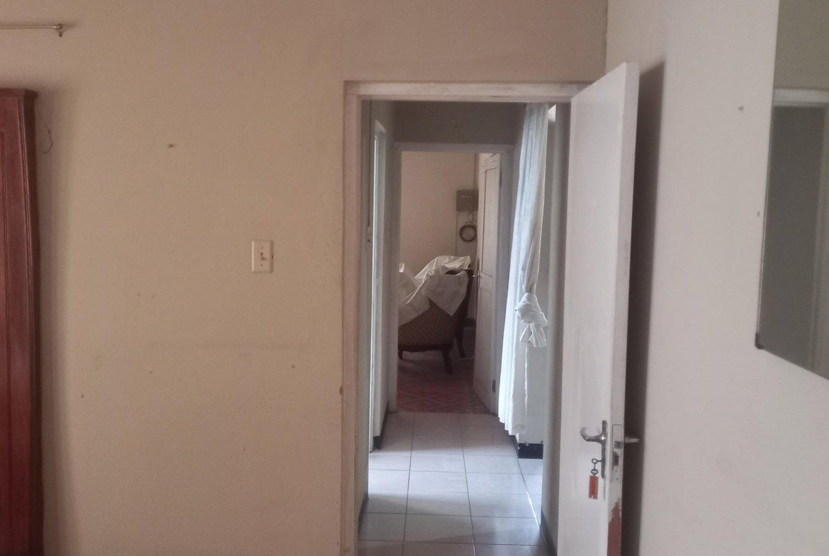 Eleventh image of 102 Havendale Drive in Kingston 19, St. Andrew, Jamaica - property is For Sale