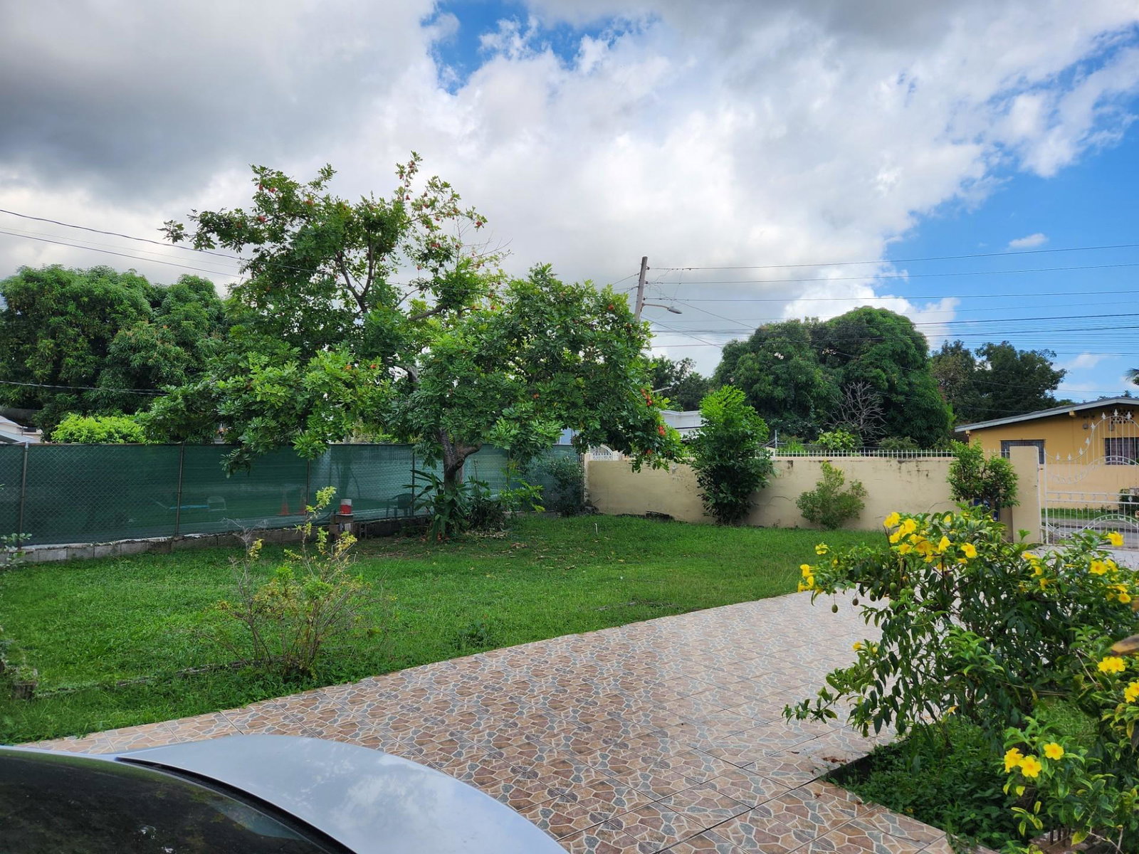 Nineteenth image of 102 Havendale Drive in Kingston 19, St. Andrew, Jamaica - property is For Sale