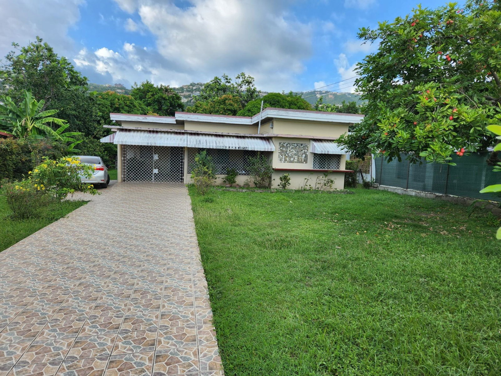 Third image of 102 Havendale Drive in Kingston 19, St. Andrew, Jamaica - property is For Sale
