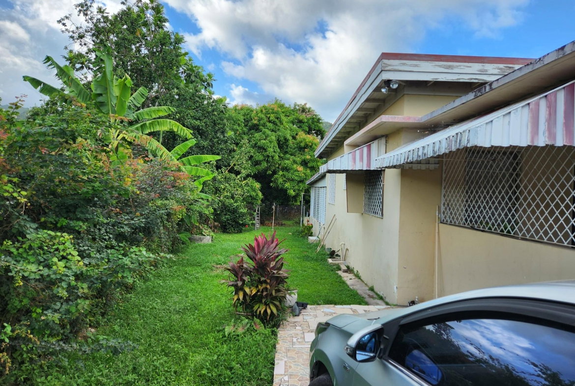 Fourth image of 102 Havendale Drive in Kingston 19, St. Andrew, Jamaica - property is For Sale