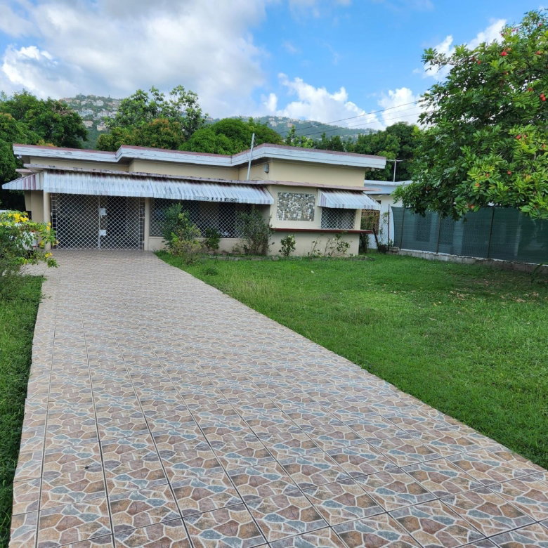 First image of 102 Havendale Drive in Kingston 19, St. Andrew, Jamaica - property is For Sale