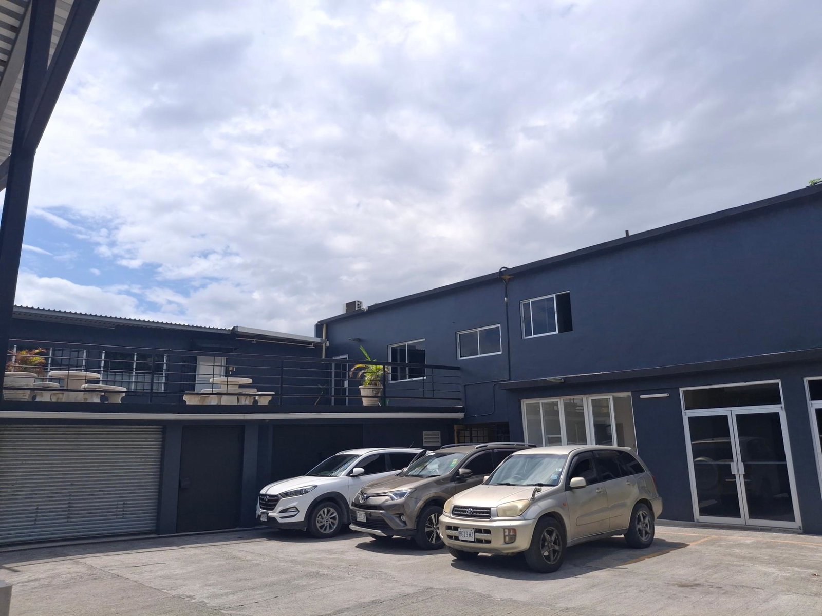 400-sq.-ft.-Office-Space-for-Rent-at-10-7-Shortwood-Road-St.-Andrew-Jamaica Eighth image of 10-7 Shortwood Road in Kingston 8, St. Andrew, Jamaica - property is For Rent