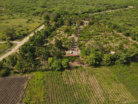 First image of Rhymesbury York Town in Rhymesbury, Clarendon, Jamaica - property is For Sale