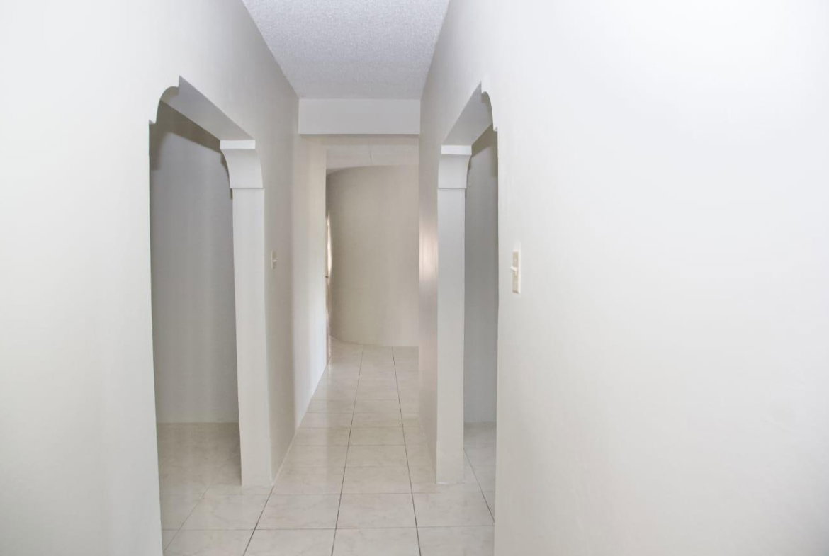 Thirteenth image of 3 Decarteret Gardens in Mandeville, Manchester, Jamaica - property is For Sale