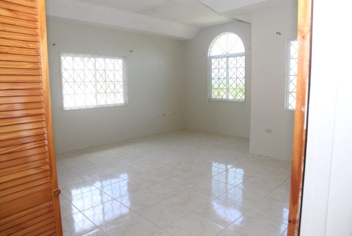 Sixteenth image of 3 Decarteret Gardens in Mandeville, Manchester, Jamaica - property is For Sale