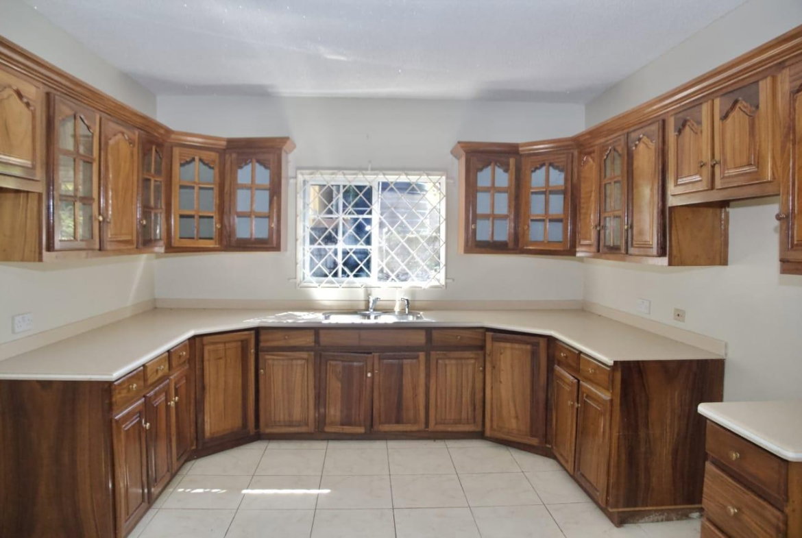 Nineteenth image of 3 Decarteret Gardens in Mandeville, Manchester, Jamaica - property is For Sale