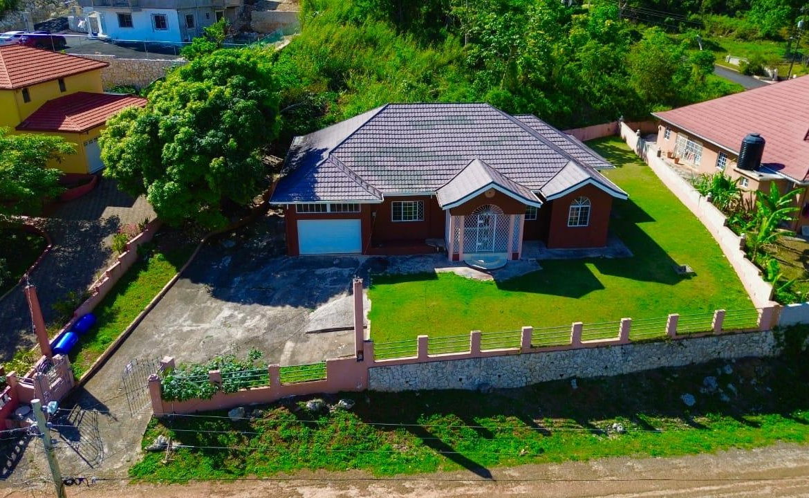 Fourth image of 3 Decarteret Gardens in Mandeville, Manchester, Jamaica - property is For Sale