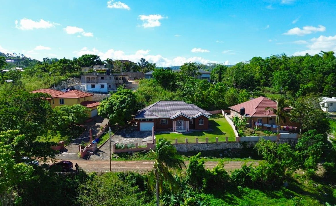 Sixth image of 3 Decarteret Gardens in Mandeville, Manchester, Jamaica - property is For Sale
