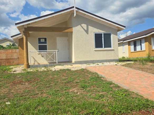 First image of 45 Warwick Castle Street in Innswood, St. Catherine, Jamaica - property is For Rent