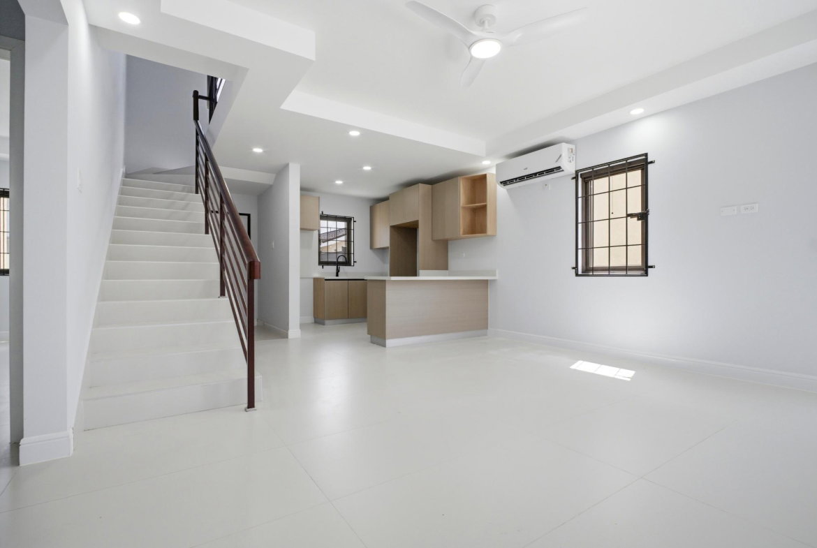 Second image of 294 Oak Estate in Bernard Lodge, St. Catherine, Jamaica - property is For Rent