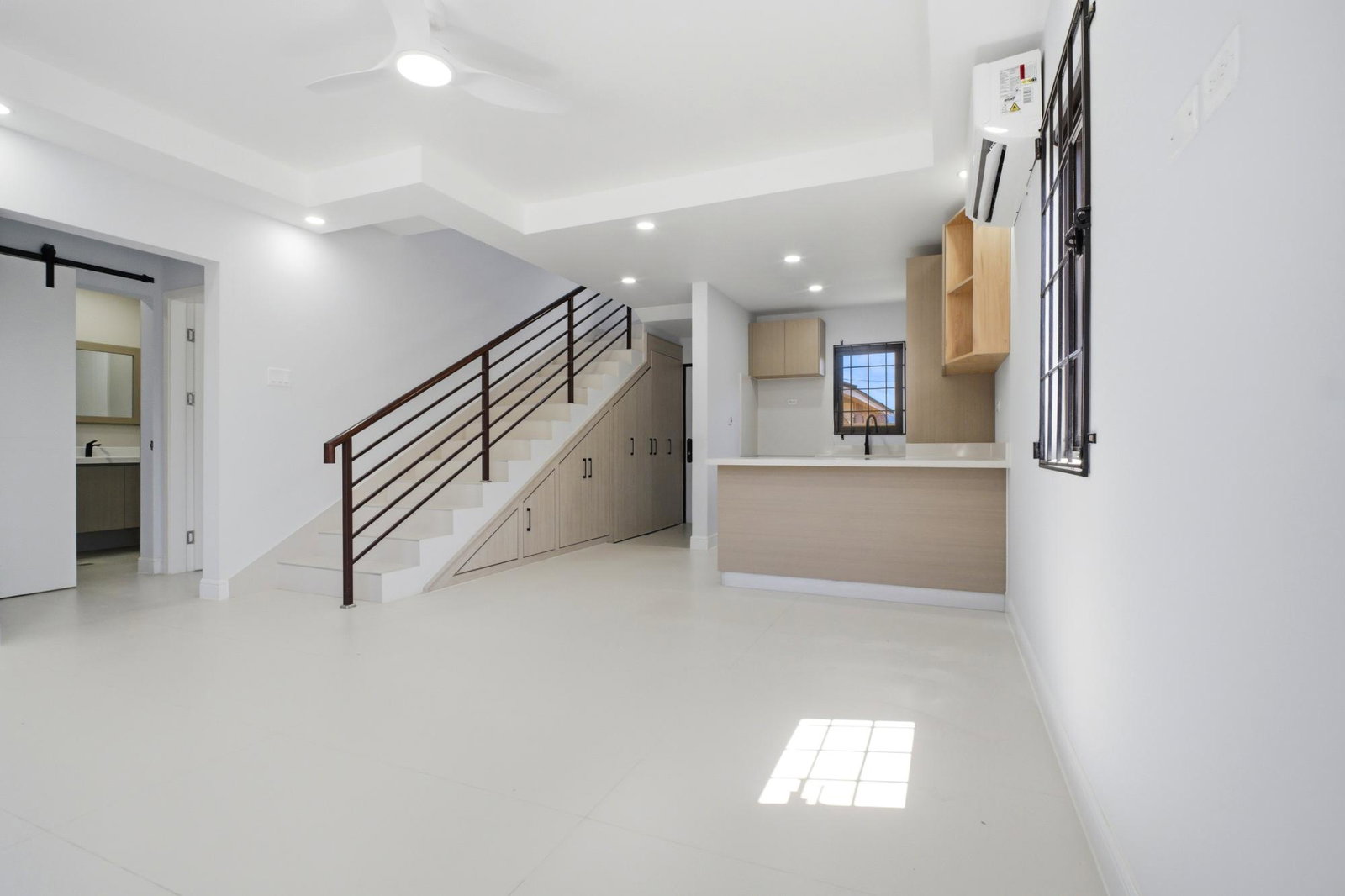 Third image of 294 Oak Estate in Bernard Lodge, St. Catherine, Jamaica - property is For Rent