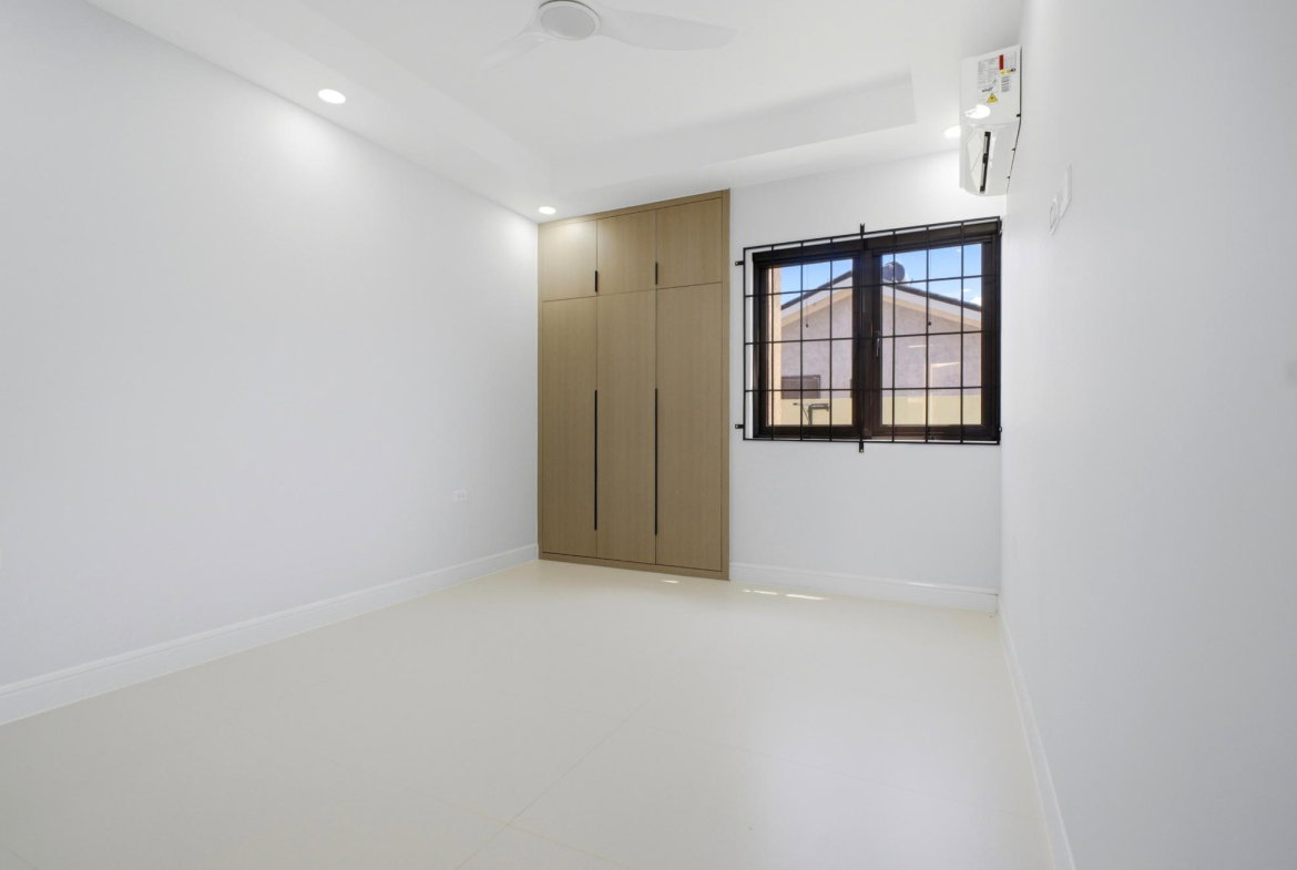 Sixth image of 294 Oak Estate in Bernard Lodge, St. Catherine, Jamaica - property is For Rent