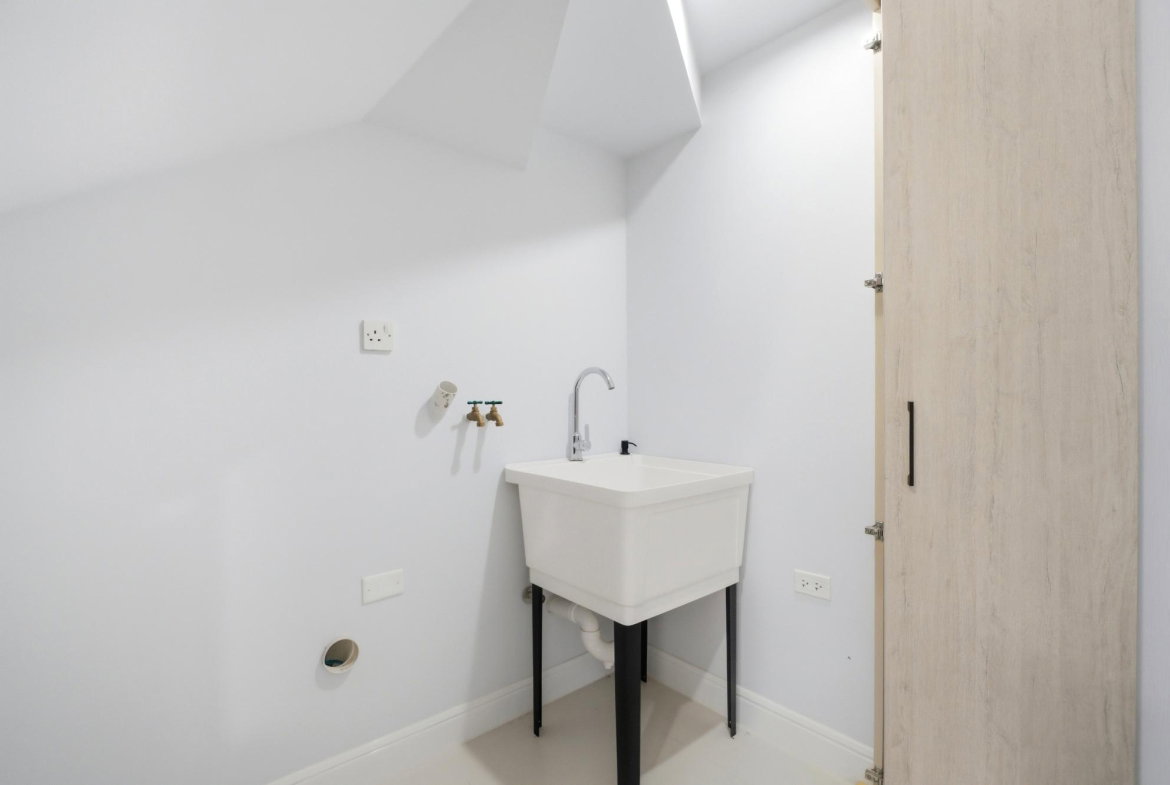 Eighth image of 294 Oak Estate in Bernard Lodge, St. Catherine, Jamaica - property is For Rent