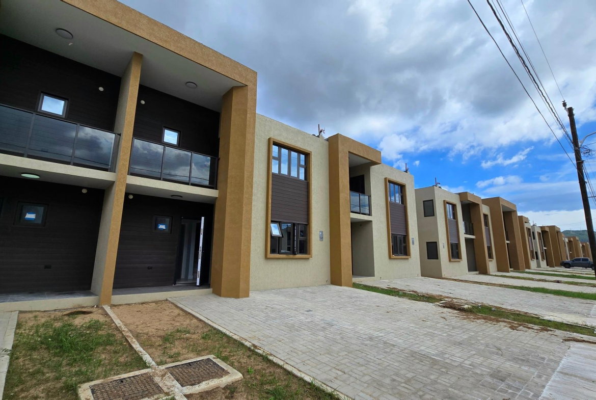Second image of 299- Oak Estate (phase 3) in Bernard Lodge, St. Catherine, Jamaica - property is For Rent