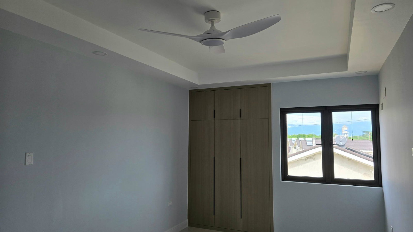 Fifth image of 299- Oak Estate (phase 3) in Bernard Lodge, St. Catherine, Jamaica - property is For Rent