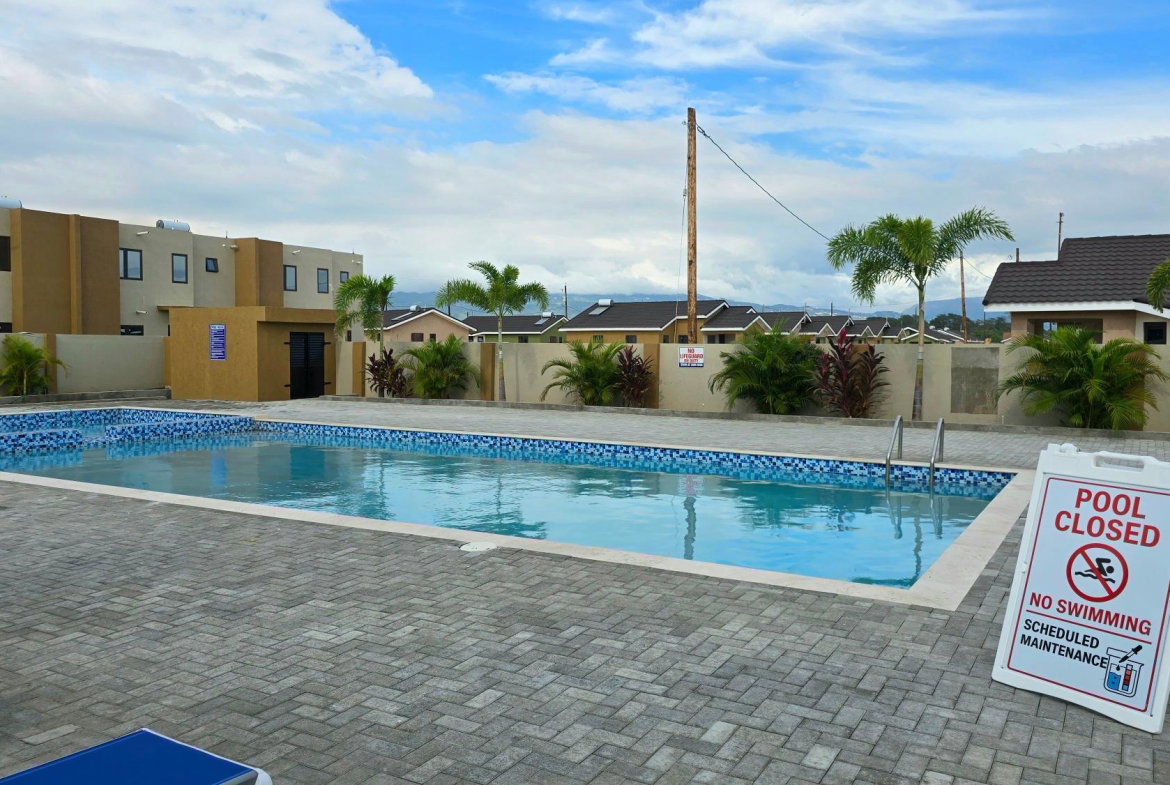 Eighth image of 299- Oak Estate (phase 3) in Bernard Lodge, St. Catherine, Jamaica - property is For Rent