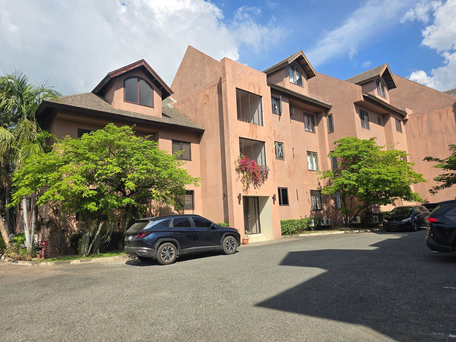 Second image of 1a Beverley Vale Close in Kingston 6, St. Andrew, Jamaica - property is For Rent