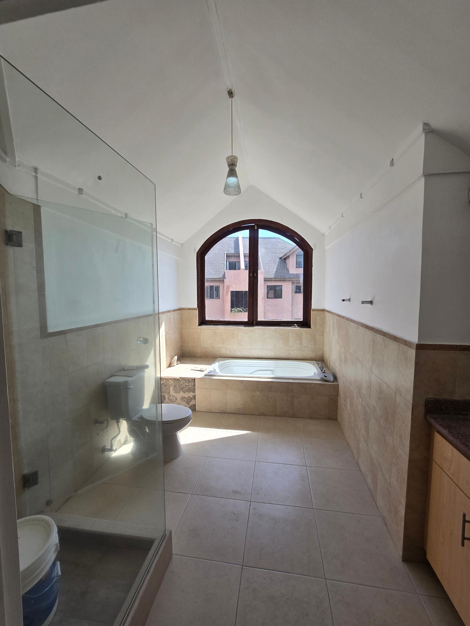 Eleventh image of 1a Beverley Vale Close in Kingston 6, St. Andrew, Jamaica - property is For Rent