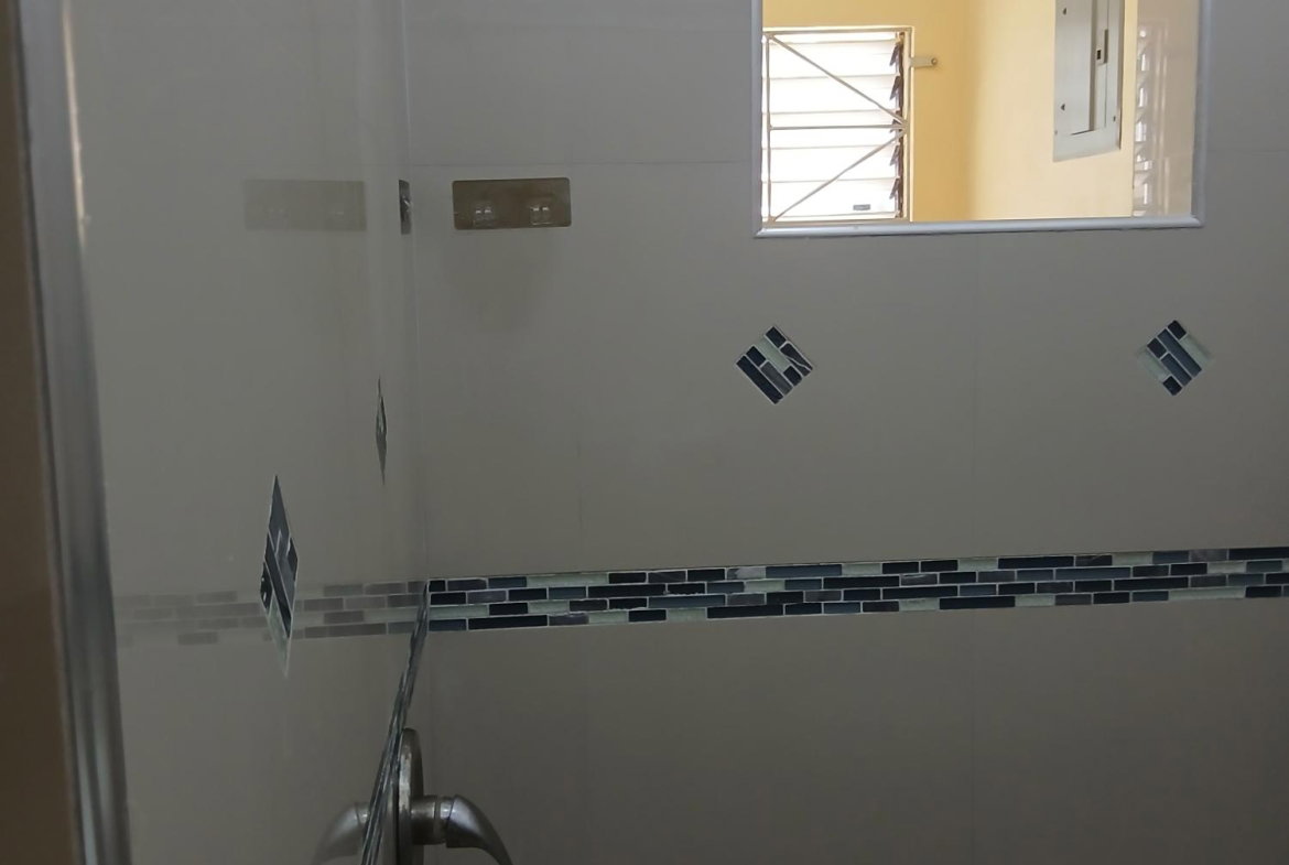 Sixth image of Villa Pen & Orchards st c in Spanish Town, St. Catherine, Jamaica - property is For Rent