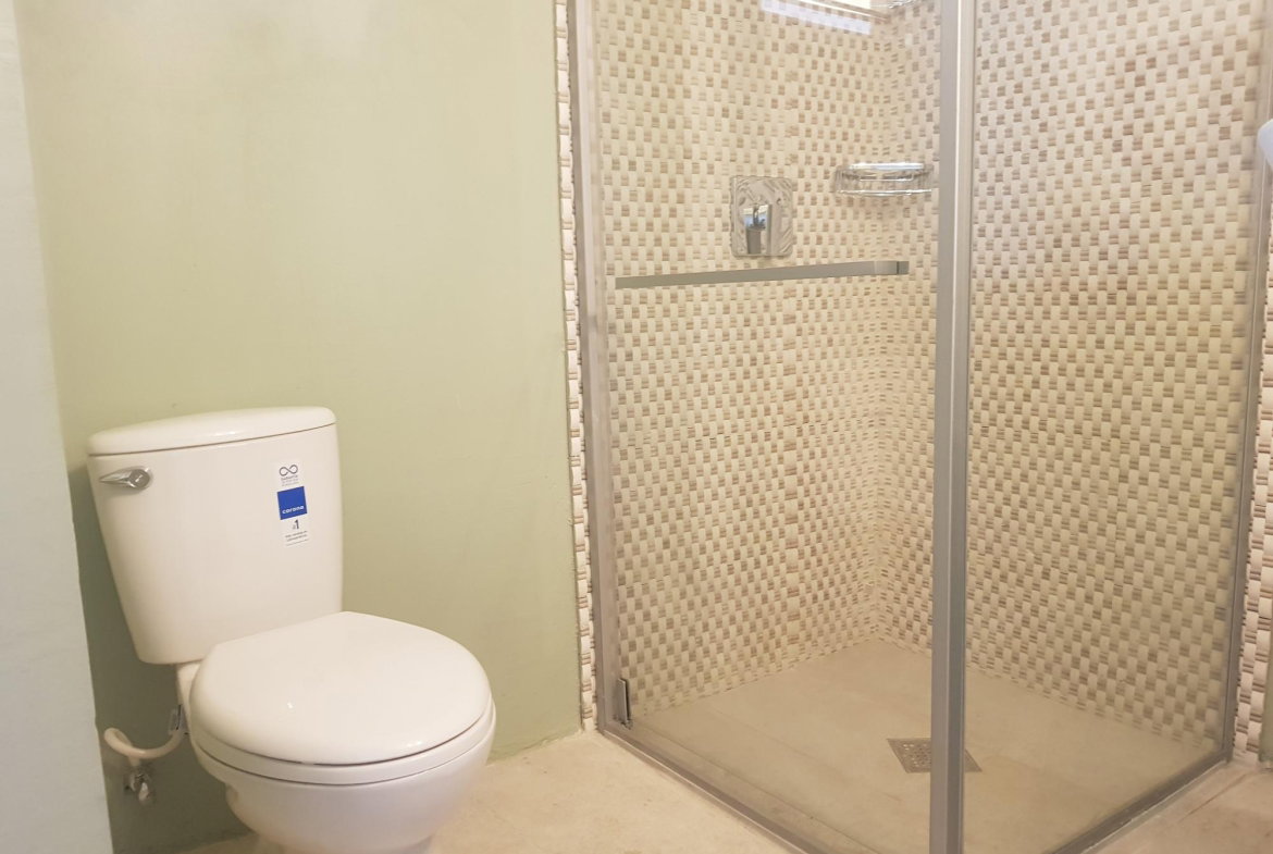 Fifteenth image of Kirkland Heights in Kingston 19, St. Andrew, Jamaica - property is For Rent