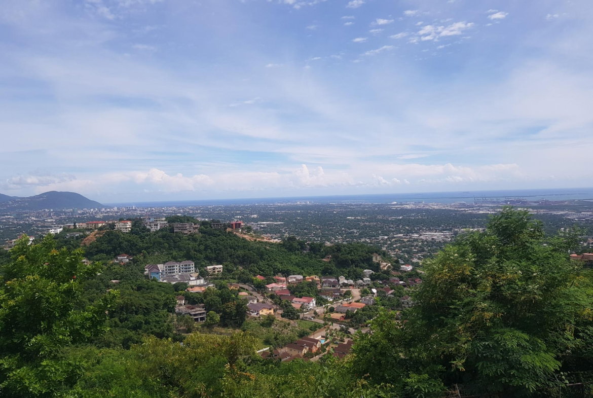 Seventeenth image of Kirkland Heights in Kingston 19, St. Andrew, Jamaica - property is For Rent