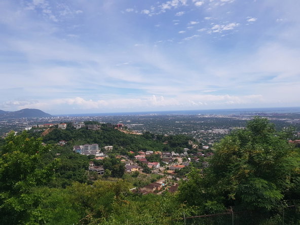 Seventeenth image of Kirkland Heights in Kingston 19, St. Andrew, Jamaica - property is For Rent