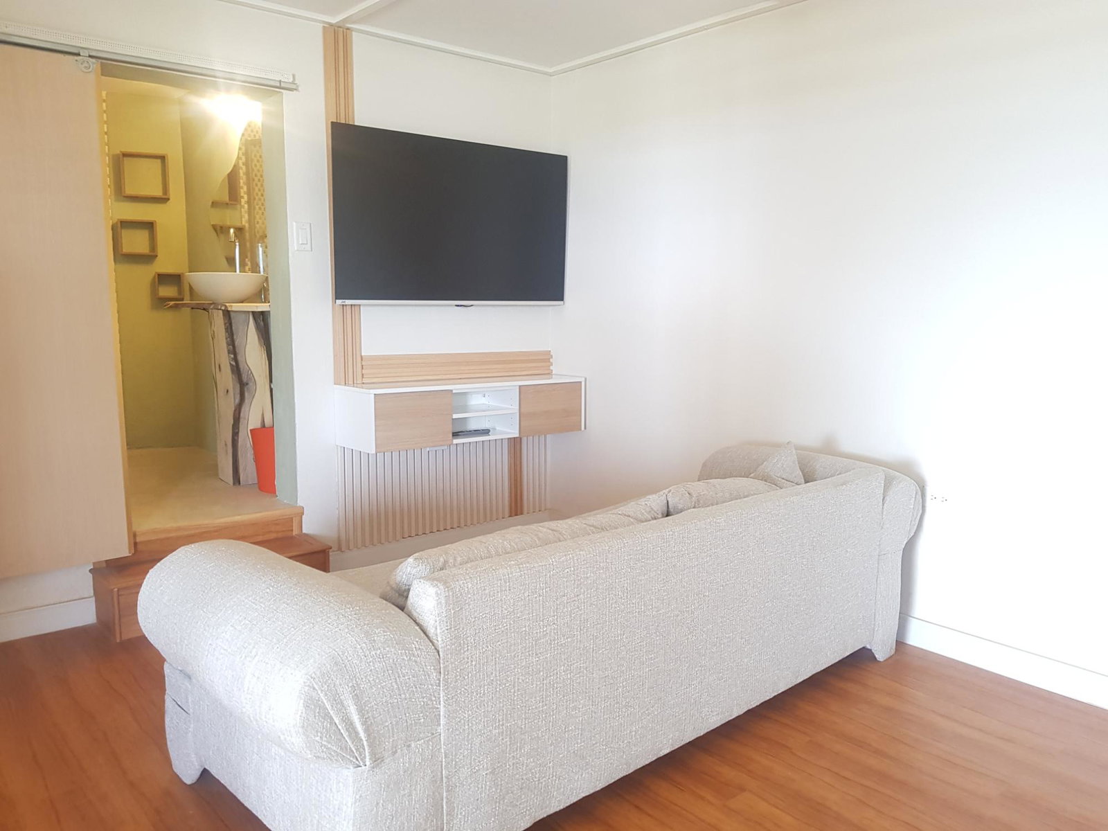 Sixth image of Kirkland Heights in Kingston 19, St. Andrew, Jamaica - property is For Rent