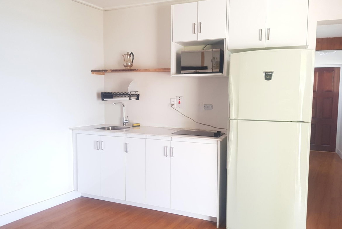 Ninth image of Kirkland Heights in Kingston 19, St. Andrew, Jamaica - property is For Rent