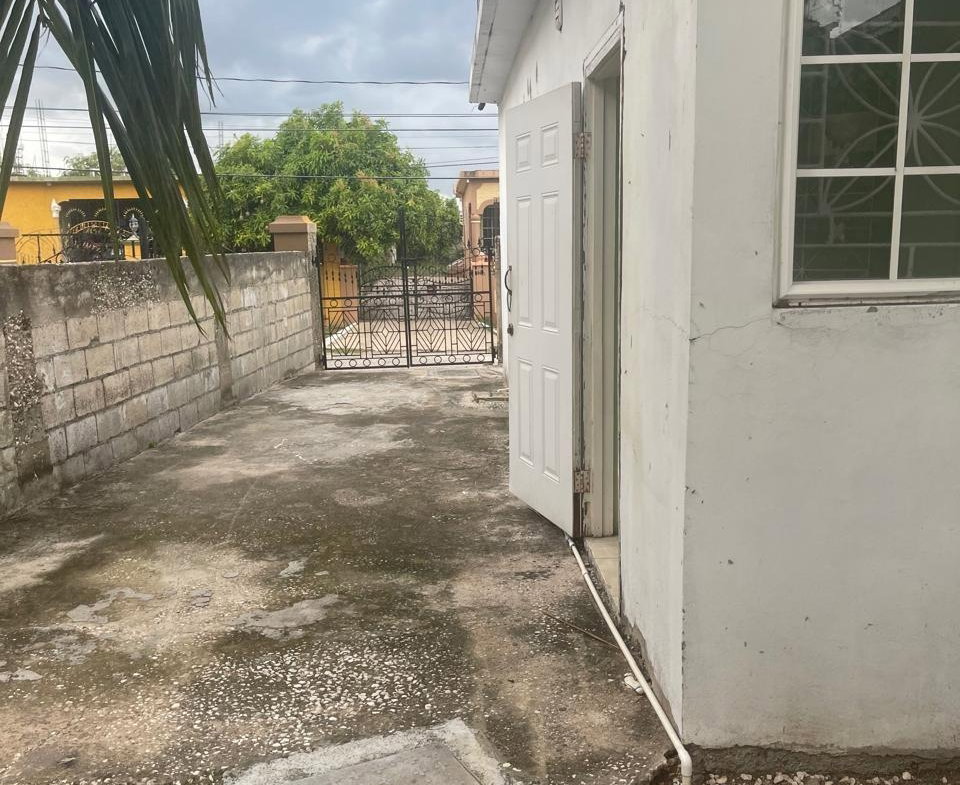 Third image of 423 Sydenham Garden St. c in Spanish Town, St. Catherine, Jamaica - property is For Rent