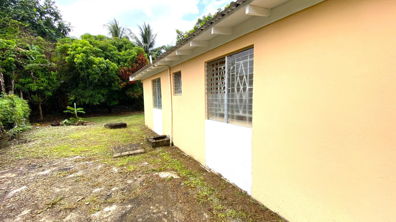 Charming-2-Bedroom-Cottage-for-Rent-in-Hope-Bay-Portland-Jamaica Eighth image of 166 Hermitage Farm, Hope Bay in Hope Bay, Portland, Jamaica - property is For Rent