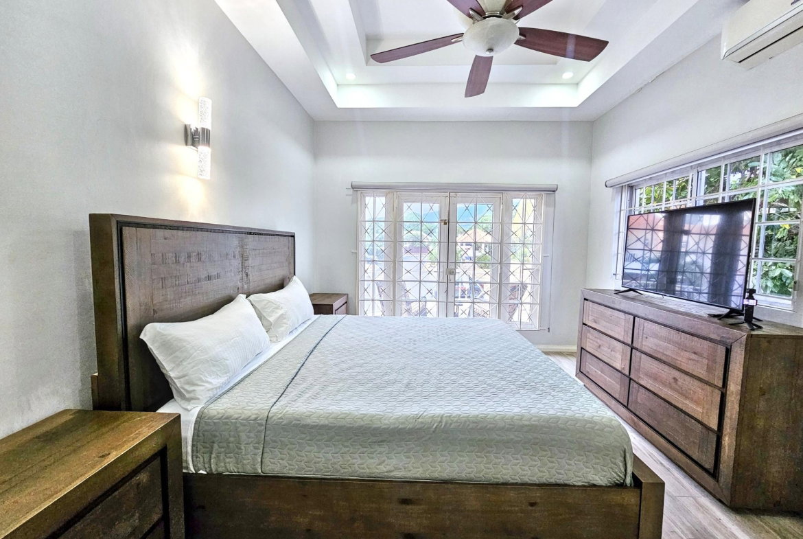 Tenth image of 7-2 Tyndhurst Avenue in Kingston 6, St. Andrew, Jamaica - property is For Rent