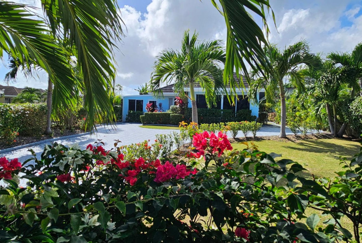 Second image of 901 The Crest, Richmond, st a in Laughlands, St. Ann, Jamaica - property is For Rent