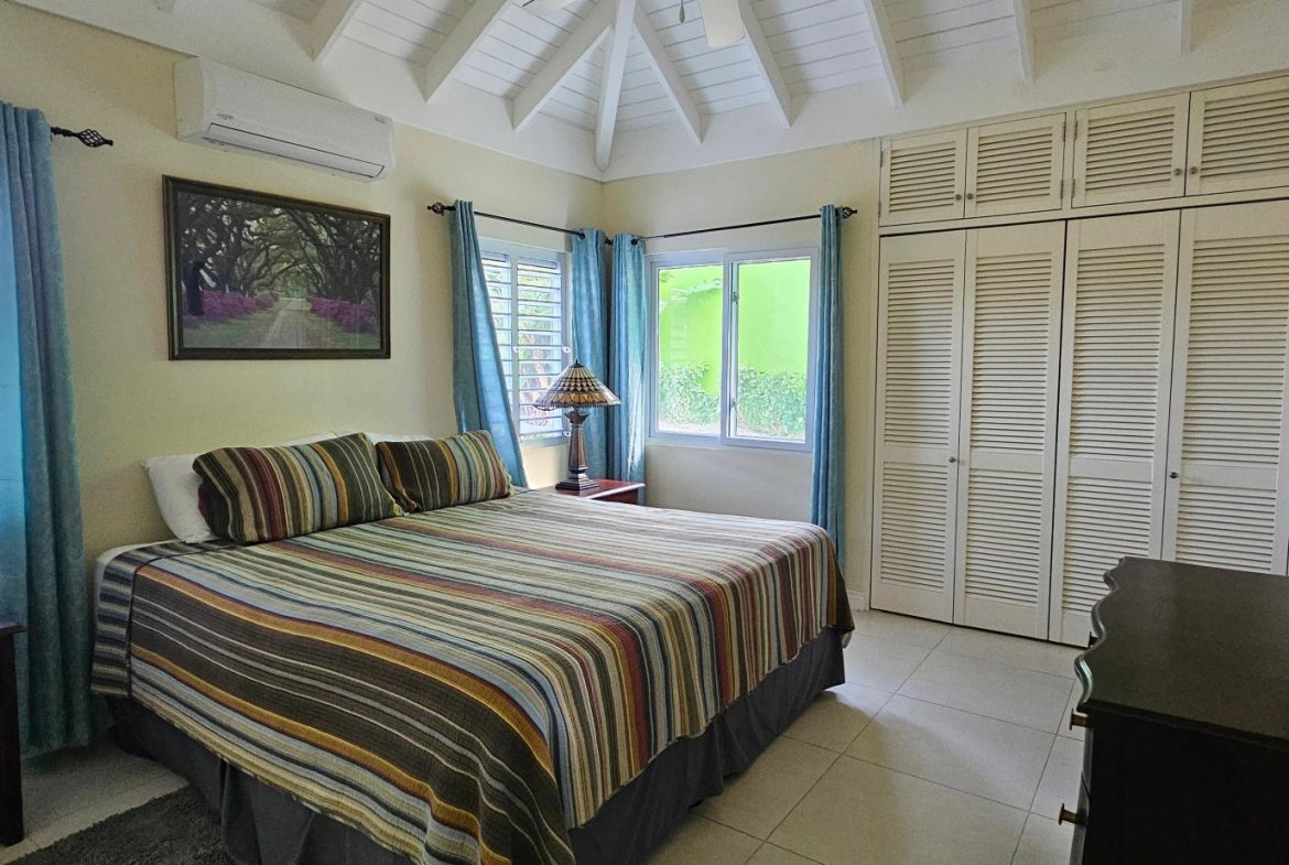 Fifteenth image of 901 The Crest, Richmond, st a in Laughlands, St. Ann, Jamaica - property is For Rent