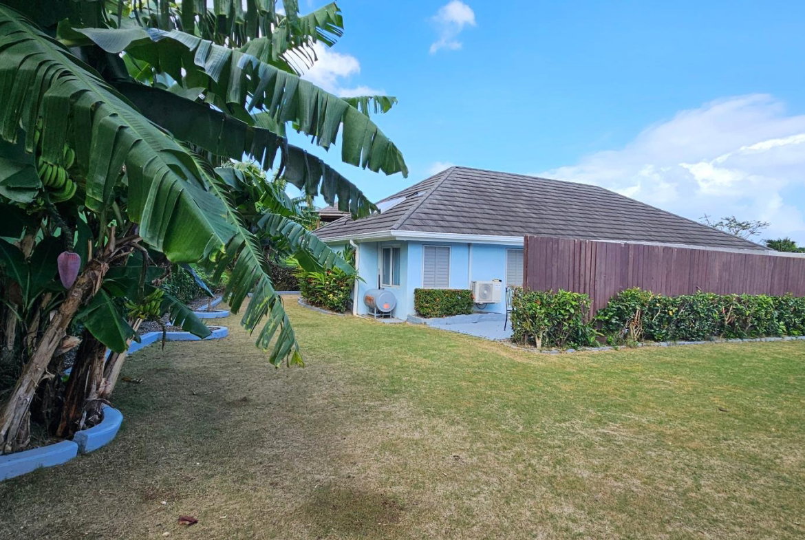 Twenty-Fourth image of 901 The Crest, Richmond, st a in Laughlands, St. Ann, Jamaica - property is For Rent