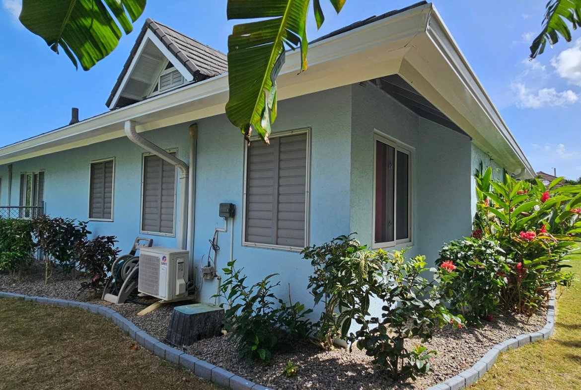Twenty-Sixth image of 901 The Crest, Richmond, st a in Laughlands, St. Ann, Jamaica - property is For Rent