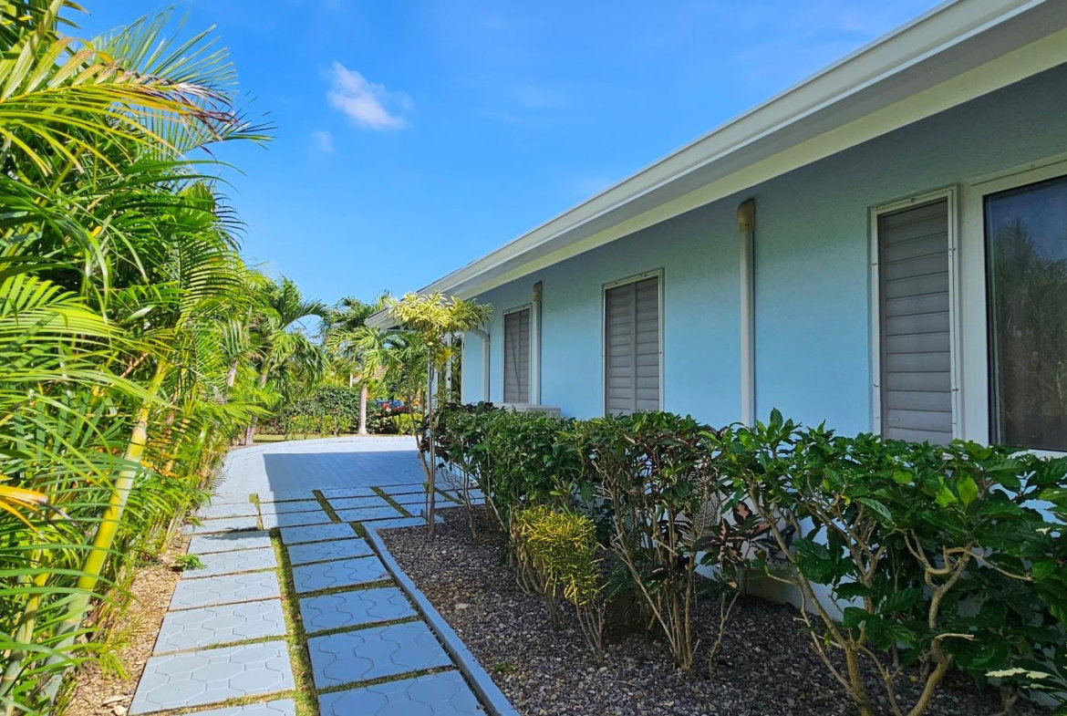 Twenty-Seventh image of 901 The Crest, Richmond, st a in Laughlands, St. Ann, Jamaica - property is For Rent
