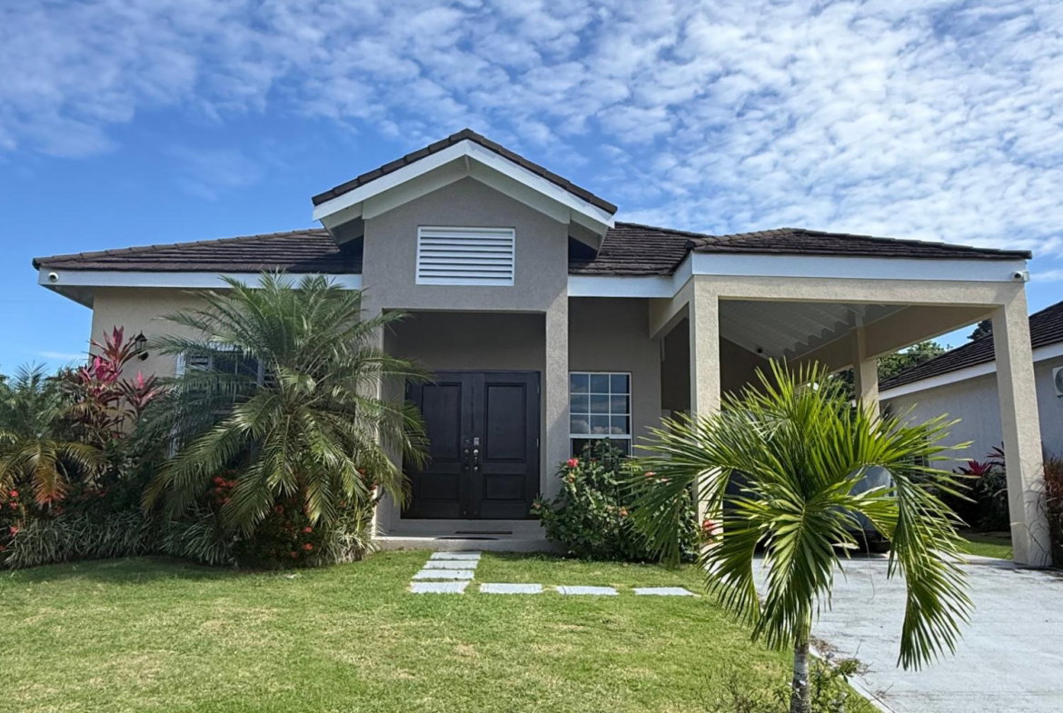 First image of 04- Gates of Edgehill in Huddersfield Heights, St. Mary, Jamaica - property is For Rent