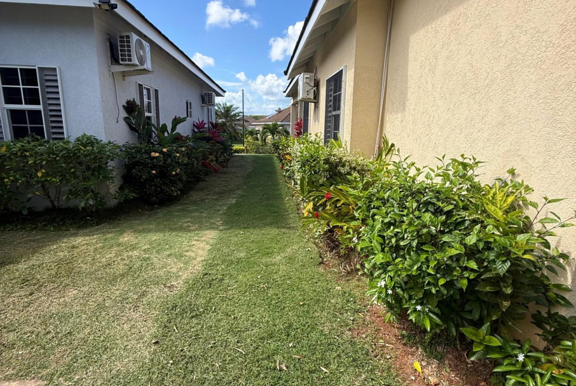 Twenty-Third image of 04- Gates of Edgehill in Huddersfield Heights, St. Mary, Jamaica - property is For Rent