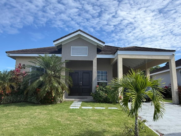 First image of 04- Gates of Edgehill in Huddersfield Heights, St. Mary, Jamaica - property is For Rent