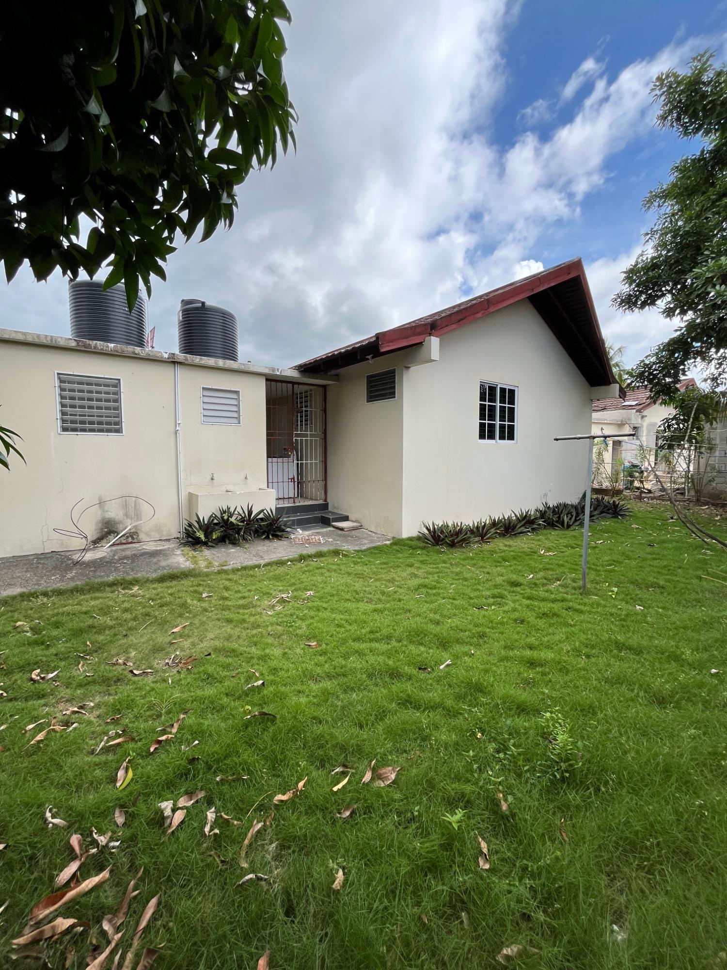 Second image of 3 Whiteford Close in Kingston 6, St. Andrew, Jamaica - property is For Rent