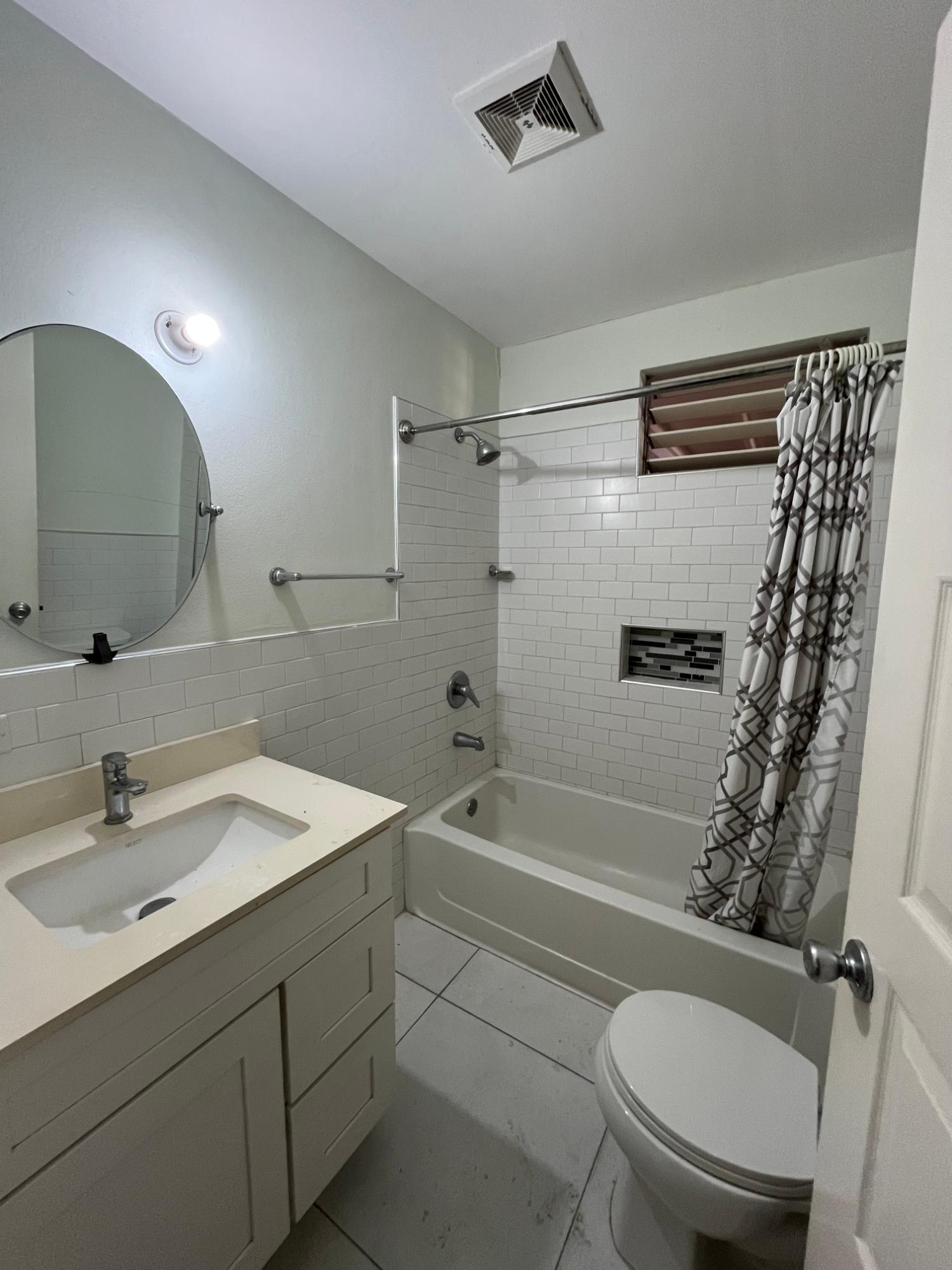 Sixth image of 3 Whiteford Close in Kingston 6, St. Andrew, Jamaica - property is For Rent