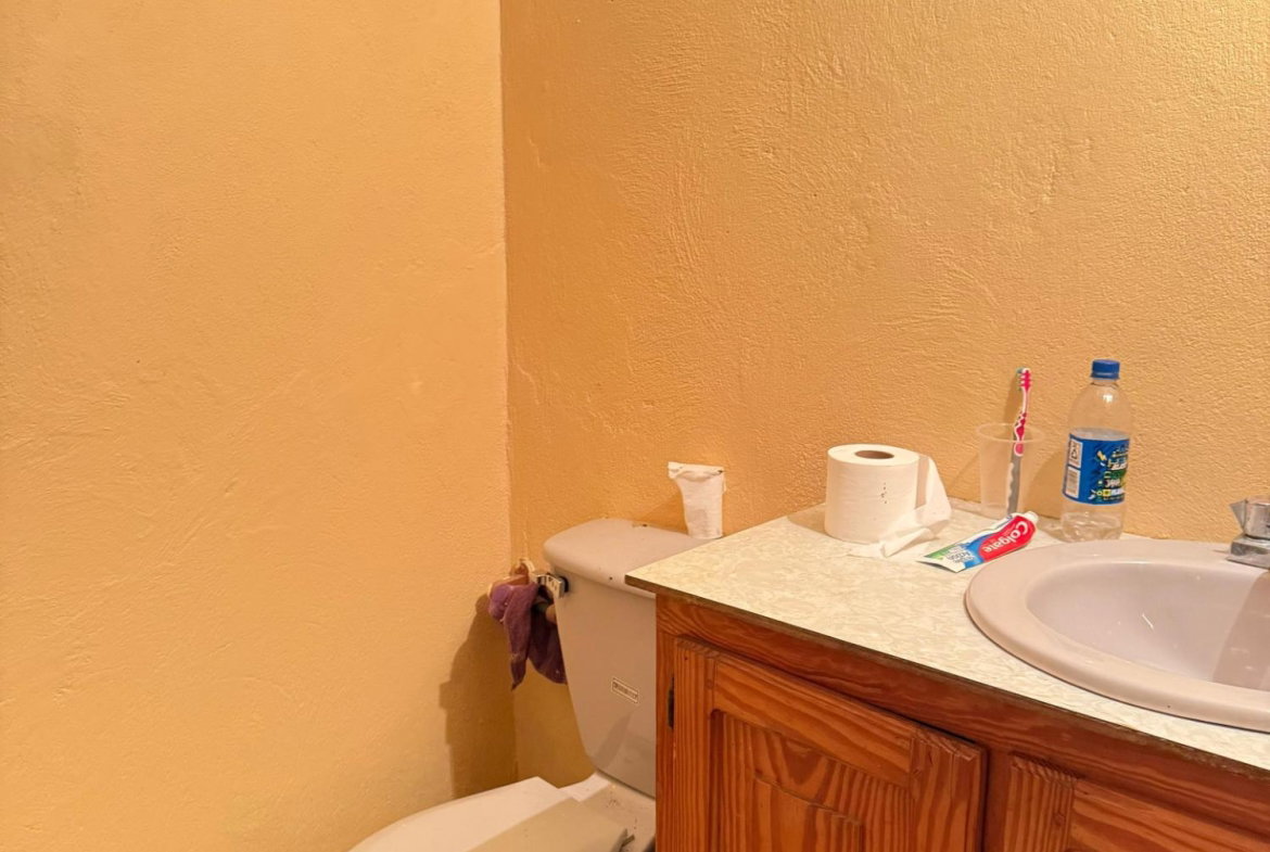 Second image of James Hill in James Hill, Clarendon, Jamaica - property is For Sale