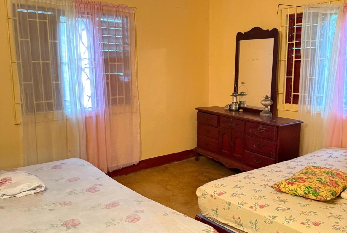 Fourth image of James Hill in James Hill, Clarendon, Jamaica - property is For Sale