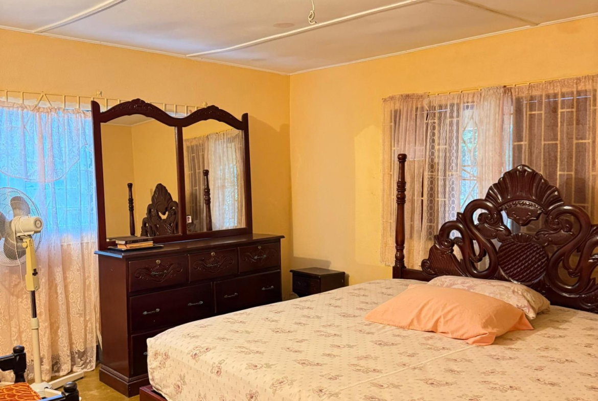 Seventh image of James Hill in James Hill, Clarendon, Jamaica - property is For Sale