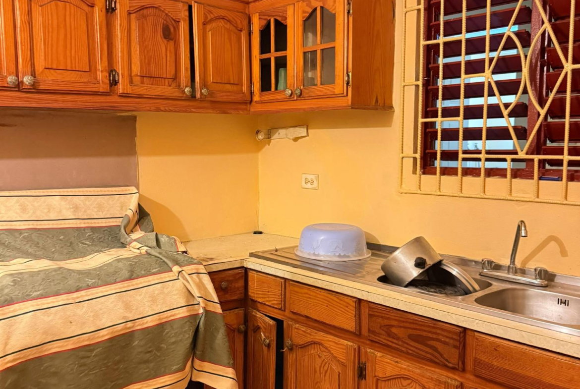 Eighth image of James Hill in James Hill, Clarendon, Jamaica - property is For Sale