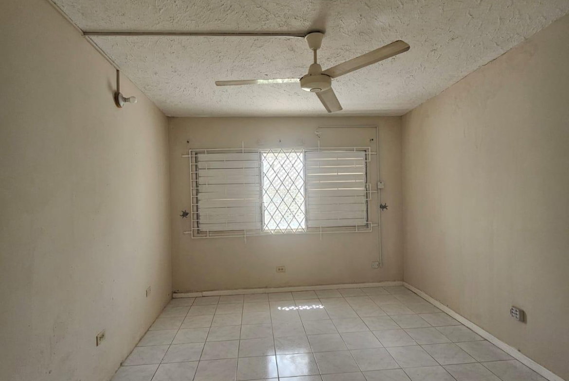 Fifteenth image of Heathwood Drive in Kingston 8, St. Andrew, Jamaica - property is For Rent