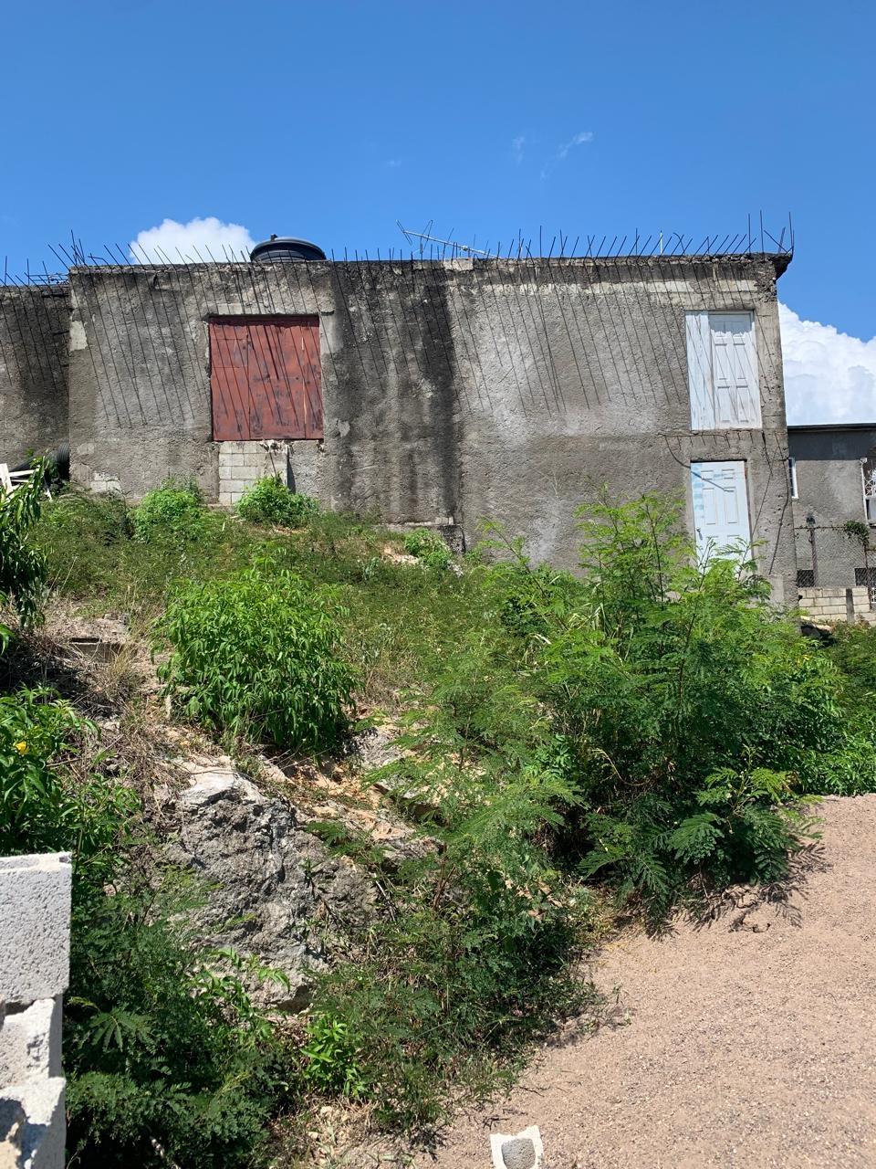 Charming-Split-Level-House-for-Sale-in-Bushy-Park-Clarendon-Jamaica Ninth image of 498 Pimento Drive in Bushy Park, Clarendon, Jamaica - property is For Sale