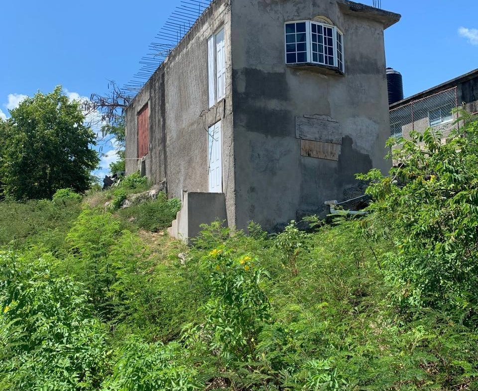 First image of 498 Pimento Drive in Bushy Park, Clarendon, Jamaica - property is For Sale